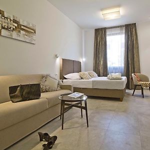 Luxury Quadruple Room